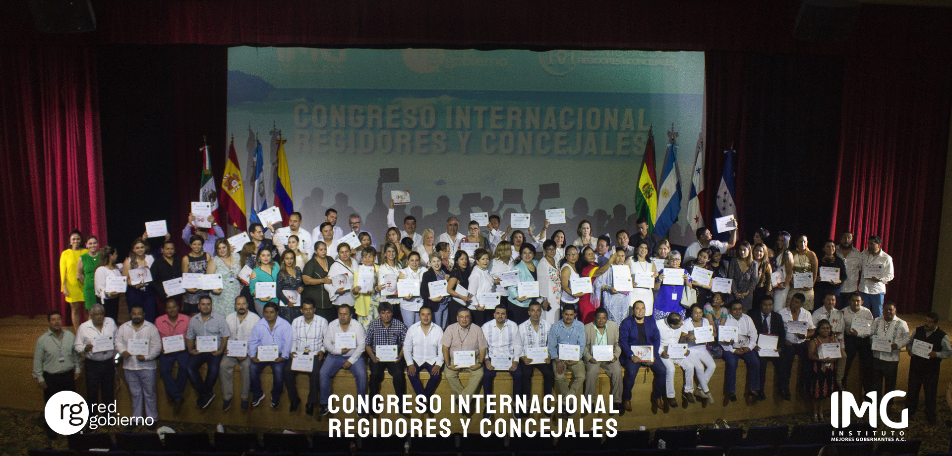 Toma de Protesta de Red Gobierno en Cancún, México. Instituto Mejores Gobernantes AC